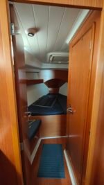 Fore (bow) double bed ensuite cabin.