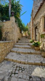 Wandering the alleys of Borgo e Donne in Scicli.